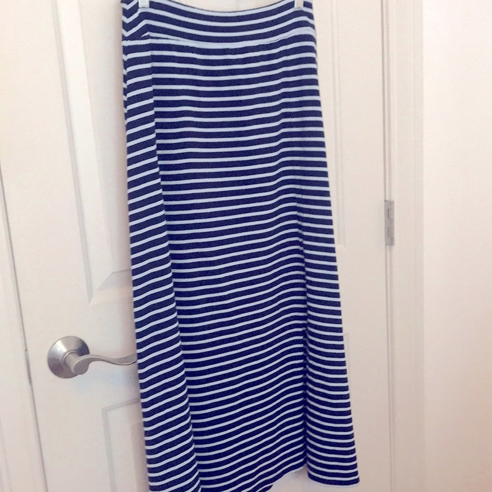 Talbot's light and dark blue maxi skirt